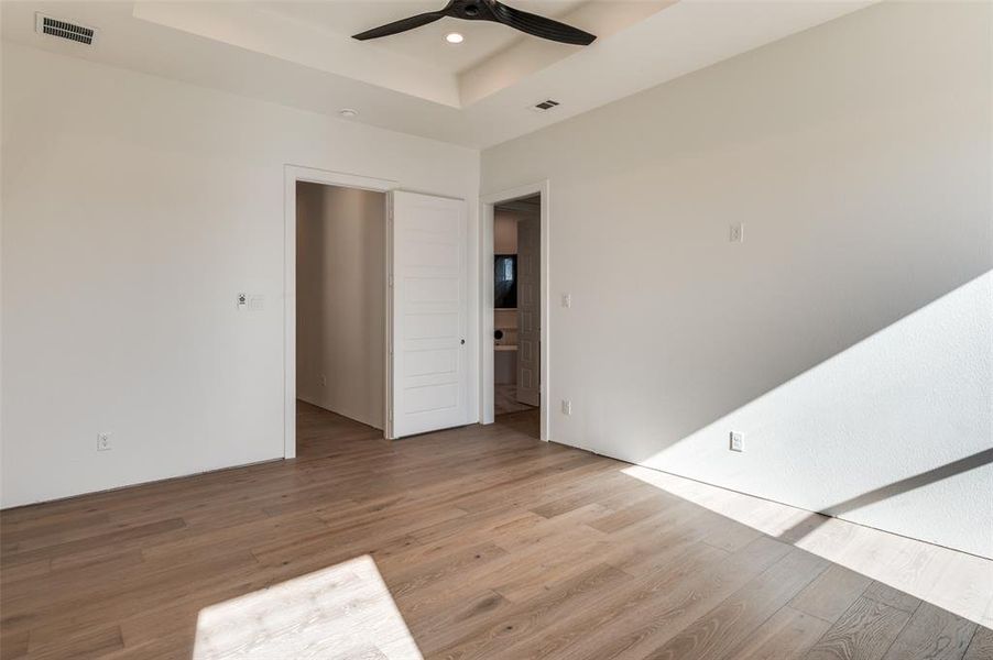 Spacious, unfurnished interior of a new home in , Fort Worth (Image 15). Spacious, unfurnished interior of a new home in , Fort Worth (Image 15).