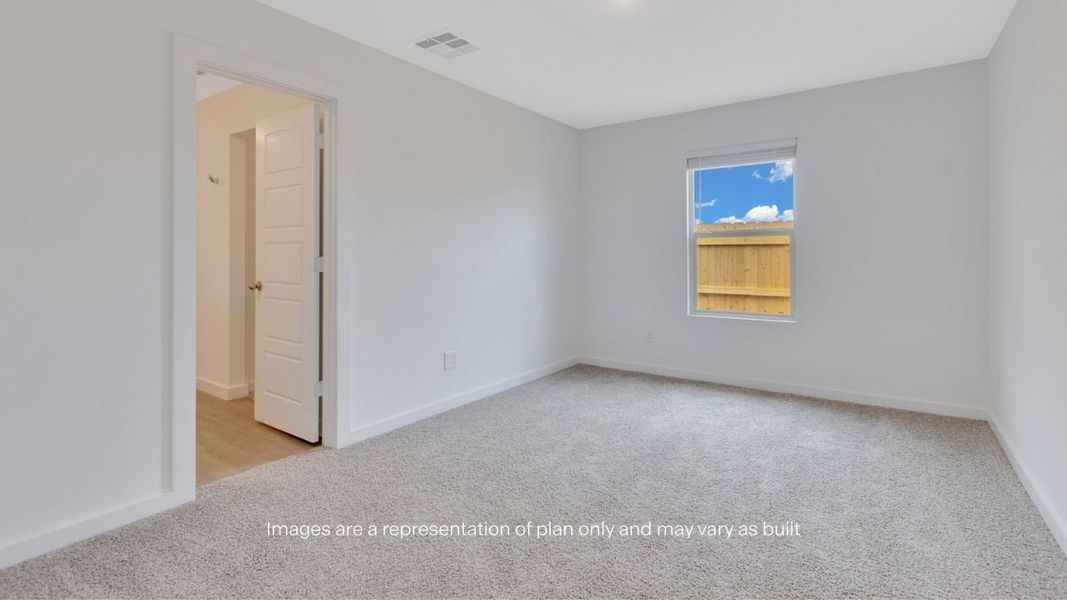 Spacious, unfurnished interior of a new home in Overlook West, Wolfforth (Image 13).