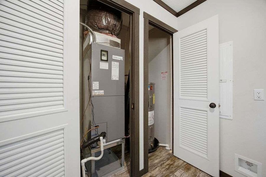 Furnished interior view inside a new home in , Eatonton (Image 11).
