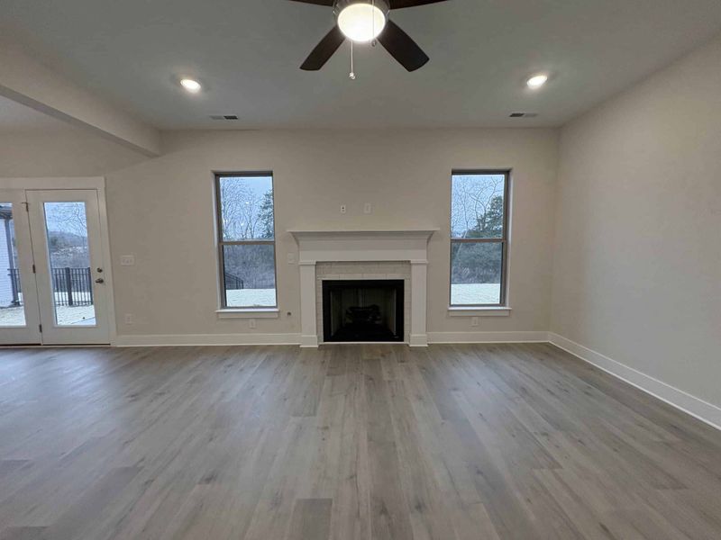 Spacious, unfurnished interior of a new home in Westfield Carriage Homes, Gallatin (Image 2). Spacious, unfurnished interior of a new home in Westfield Carriage Homes, Gallatin (Image 2).