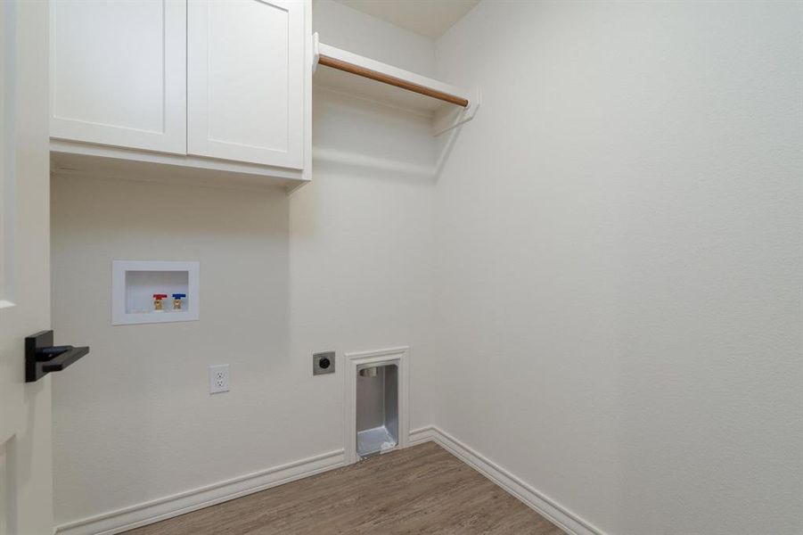 Spacious, unfurnished interior of a new home in , Abilene (Image 20).