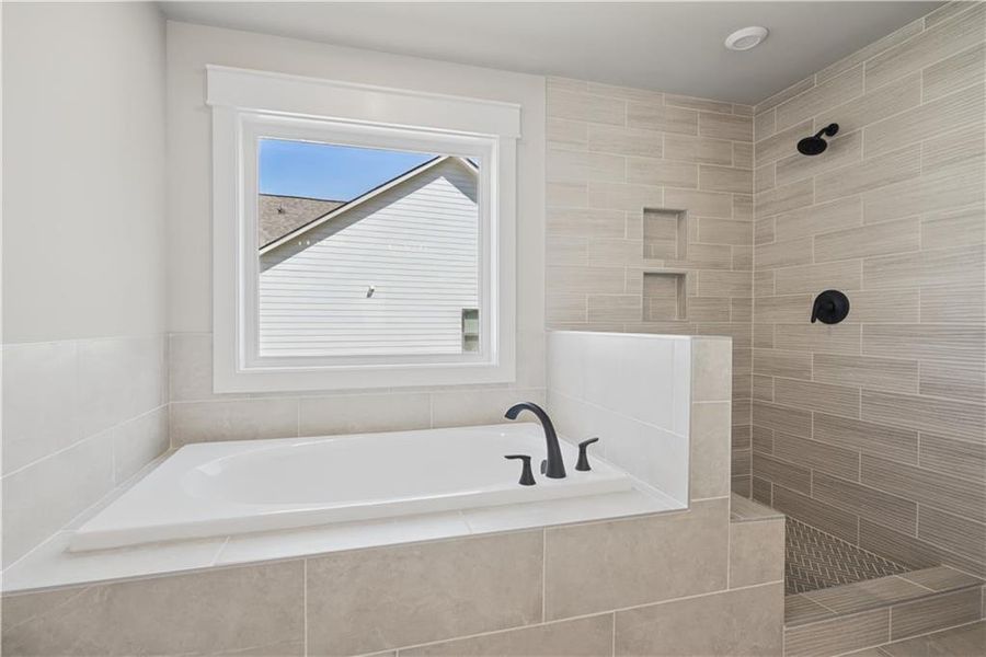 Close-up of interior finishes inside a home in Springside Reserve, Powder Springs (Image 11).