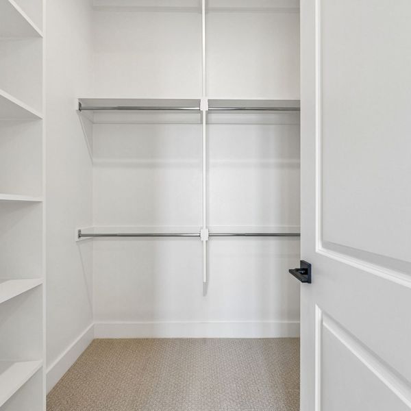 Spacious, unfurnished interior of a new home in The Parks at Wilson Creek, Celina (Image 58).
