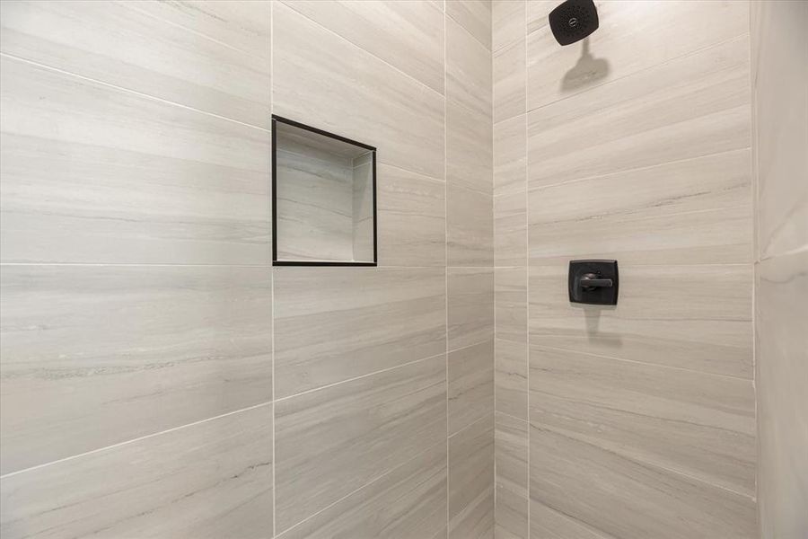 Furnished interior view inside a new home in , Farmers Branch (Image 7).