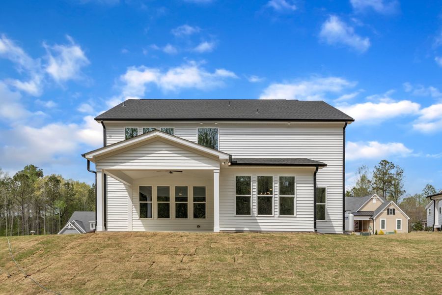 Representative exterior details of a home built from the The Hampton by RobuckHomes in Baylee Ridge, Selma (Image 58). Representative exterior details of a home built from the The Hampton by RobuckHomes in Baylee Ridge, Selma (Image 58).