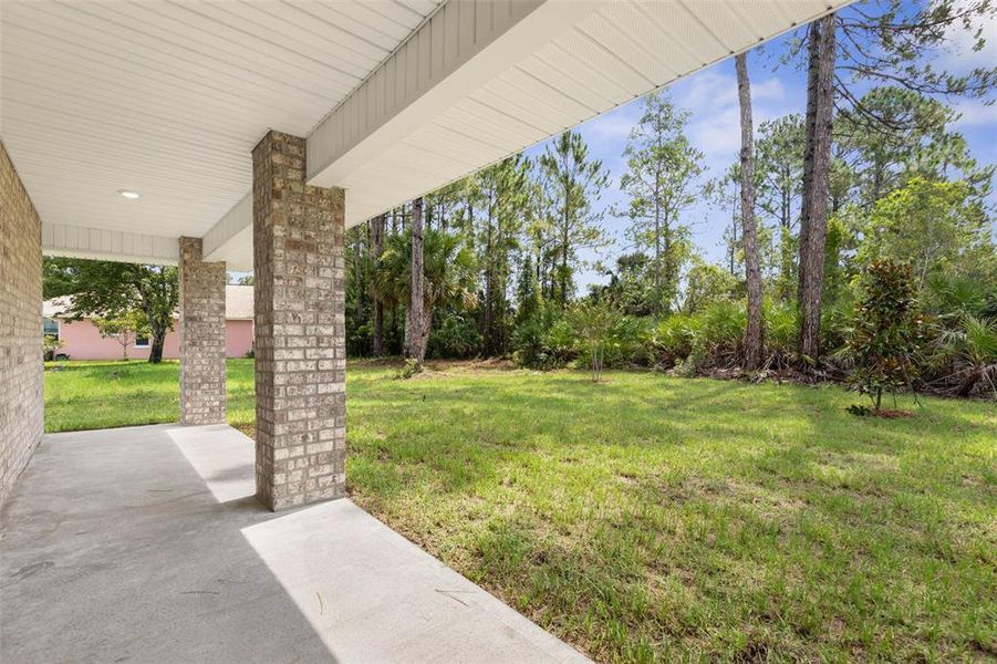 Image 13 of a home in Palm Coast.