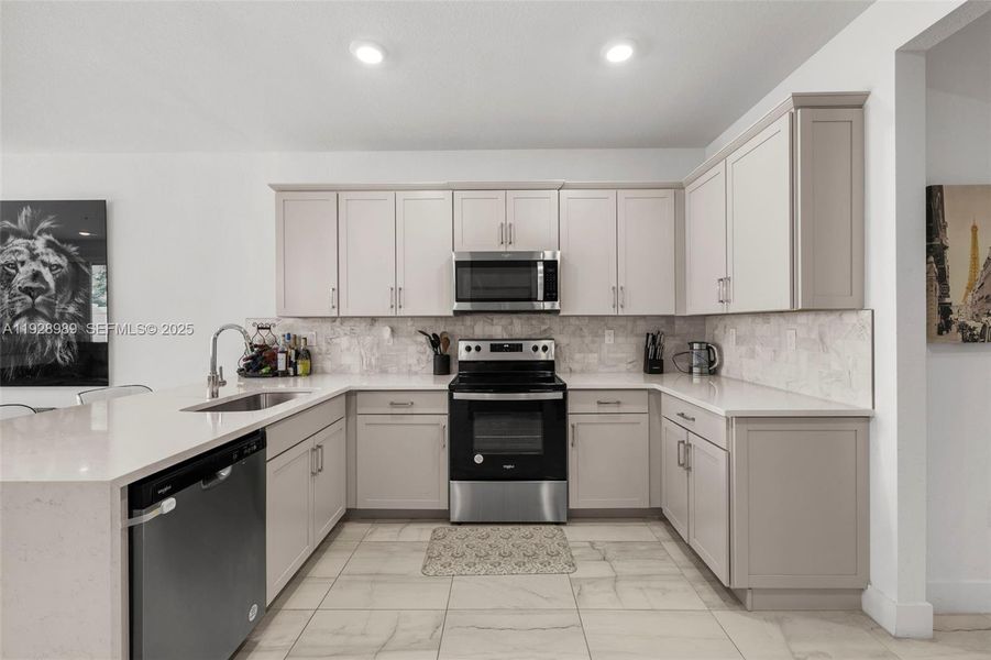 Furnished interior view inside a new home in , Pembroke Pines (Image 15). Furnished interior view inside a new home in , Pembroke Pines (Image 15).