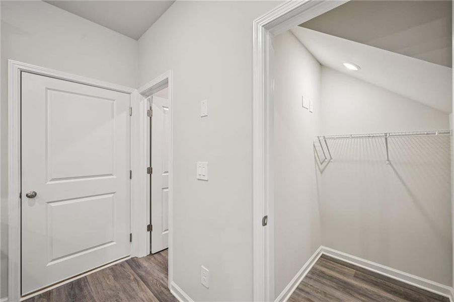 Spacious, unfurnished interior of a new home in , Conyers (Image 27).