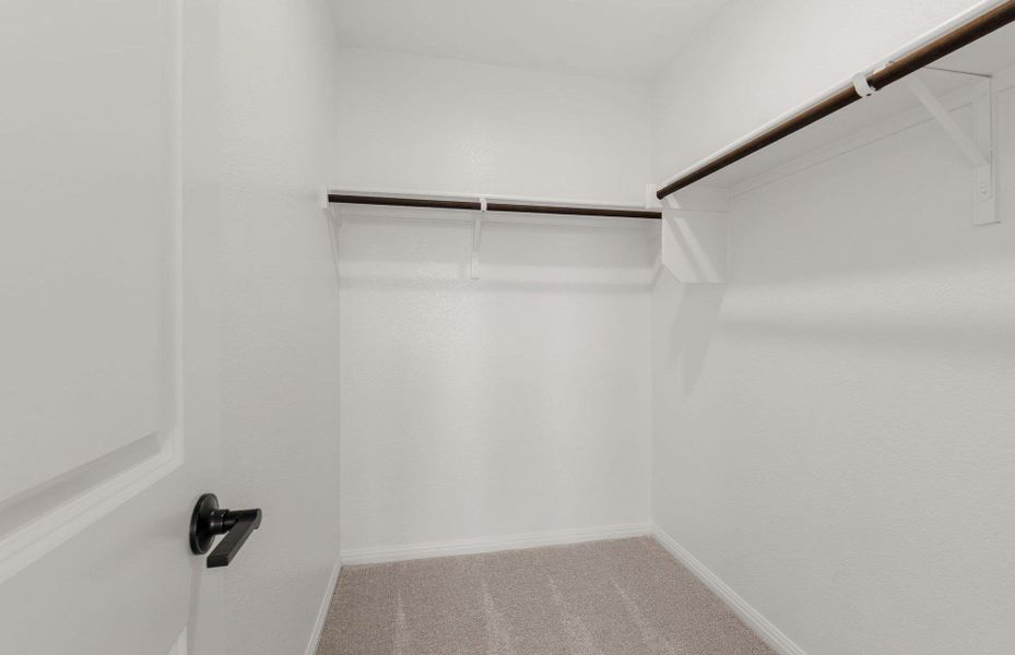 Spacious, unfurnished interior of a new home in Horizon Lake, Leander (Image 29). Spacious, unfurnished interior of a new home in Horizon Lake, Leander (Image 29).