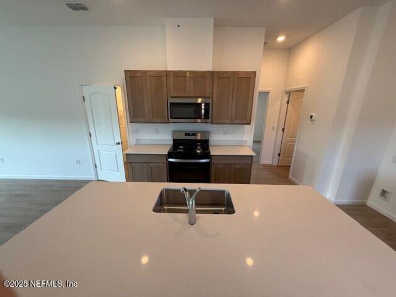 Image 51 of a home in Grand Reserve.