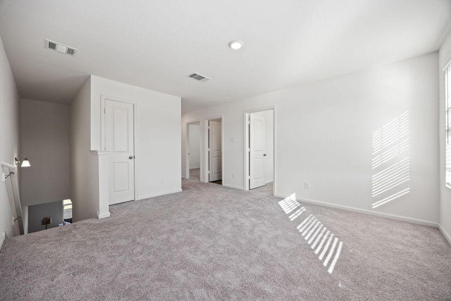 Spacious, unfurnished interior of a new home in , Houston (Image 41). Spacious, unfurnished interior of a new home in , Houston (Image 41).
