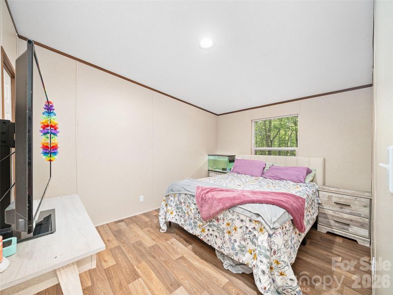 Furnished interior view inside a new home in , Marion (Image 16).