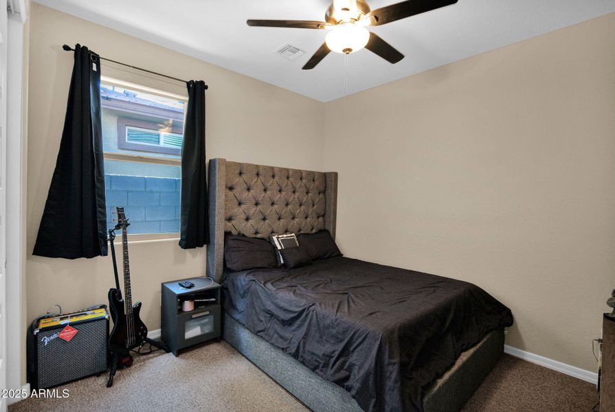 11-web-or-mls-P1279925 11-web-or-mls-P1279925