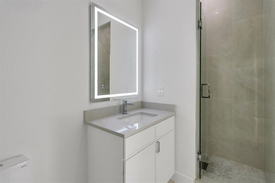 Image 38 of a home in .