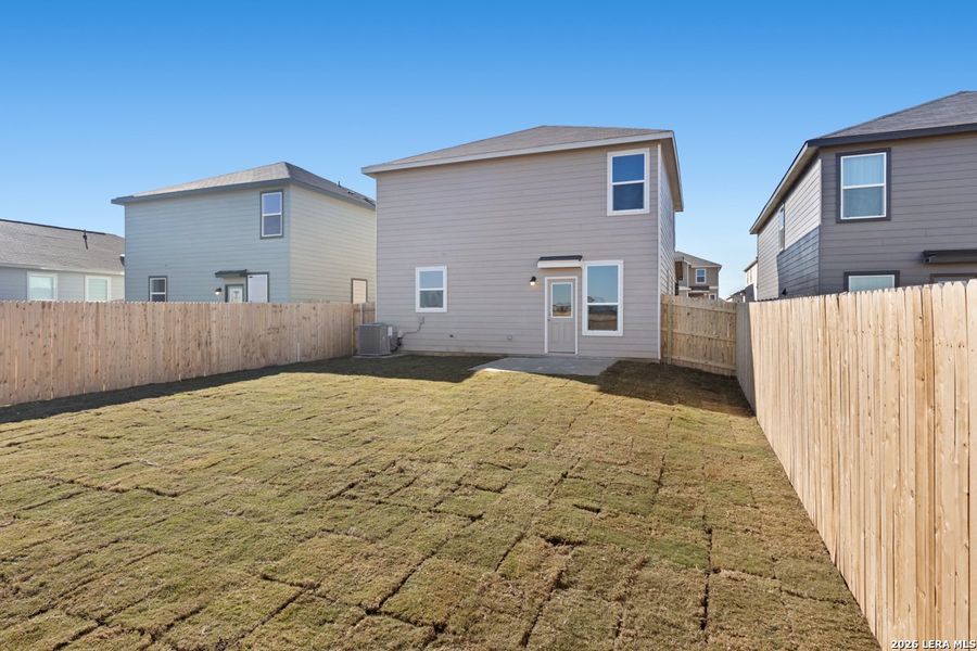 Exterior details and patio area of a home in , San Antonio (Image 20).