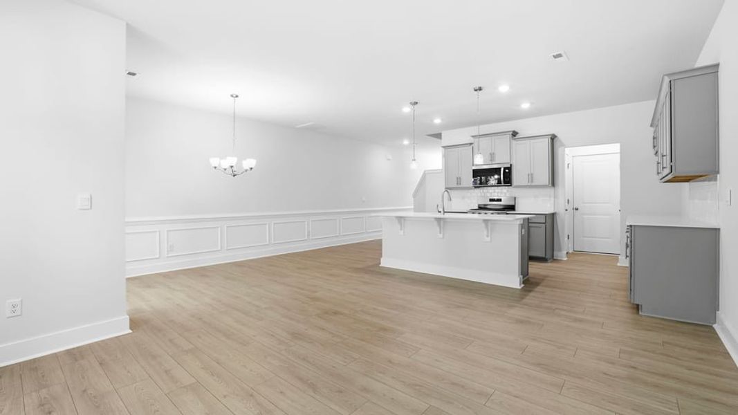 Spacious, unfurnished interior of a new home in Hidden Hills, Spartanburg (Image 17).