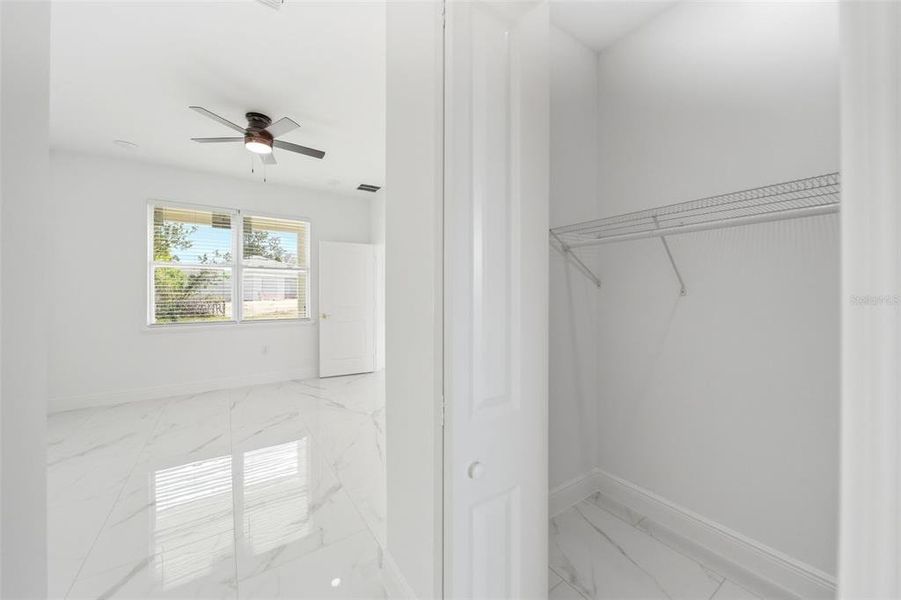 Spacious, unfurnished interior of a new home in , Palm Bay (Image 22).