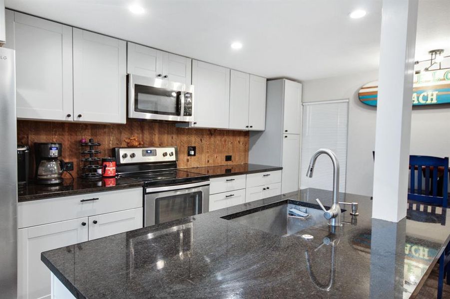Furnished interior view inside a new home in , Weatherford (Image 12).