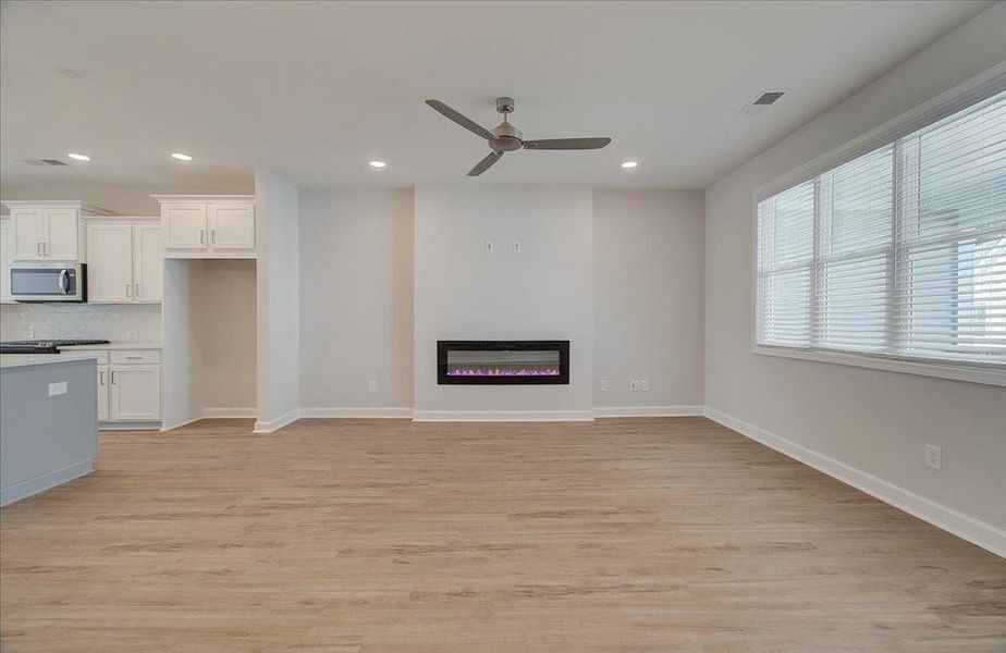 Spacious, unfurnished interior of a new home in Townes at South Main, Kennesaw (Image 27).
