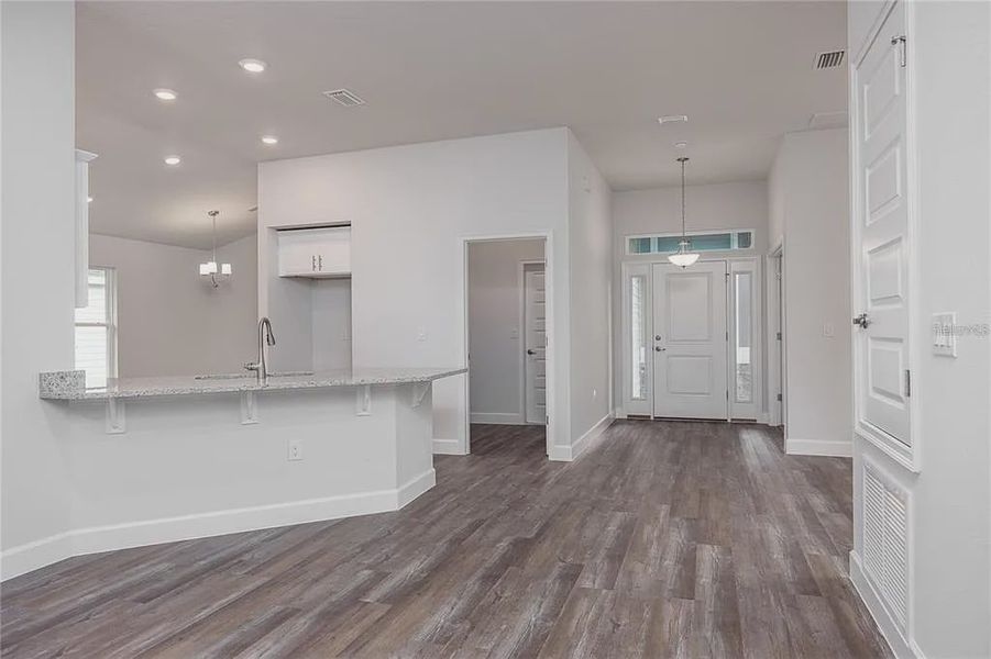 Spacious, unfurnished interior of a new home in Kirkland Farms, Alachua (Image 21). Spacious, unfurnished interior of a new home in Kirkland Farms, Alachua (Image 21).