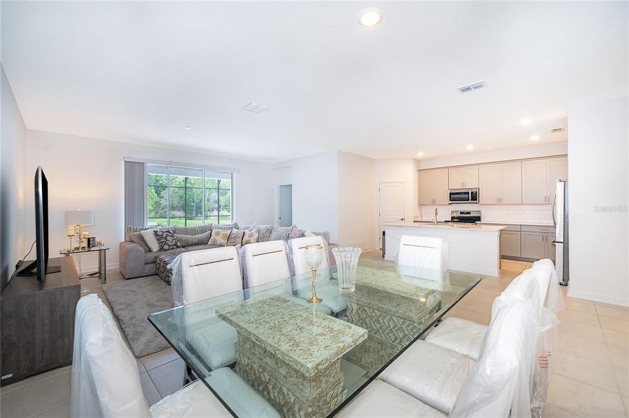 Furnished interior view inside a new home in , Davenport (Image 13).