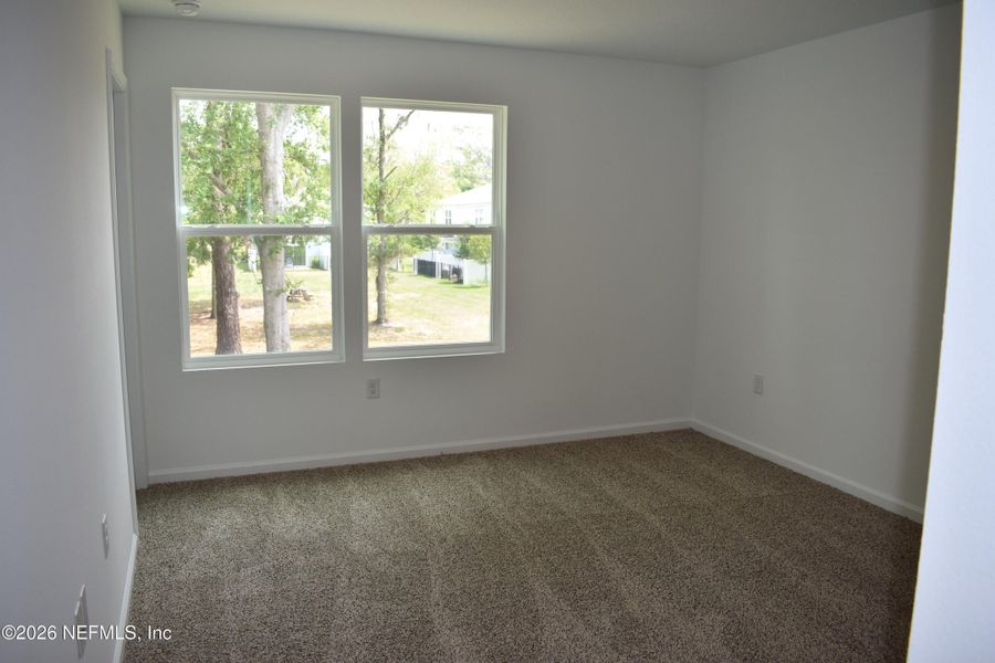 Spacious, unfurnished interior of a new home in Irongate Villas, Jacksonville (Image 22).