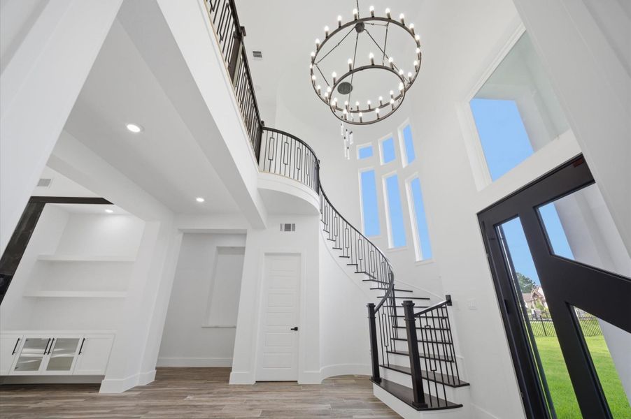 Spacious, unfurnished interior of a new home in , Montgomery (Image 39).