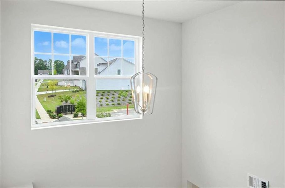 Spacious, unfurnished interior of a new home in Creekside Landing, Dallas (Image 31).