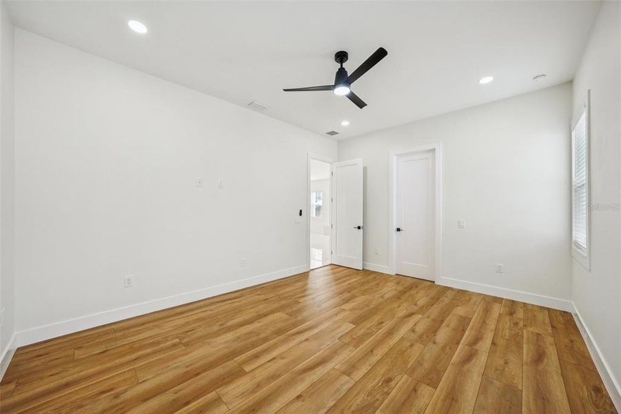 Spacious, unfurnished interior of a new home in , Clearwater (Image 73). Spacious, unfurnished interior of a new home in , Clearwater (Image 73).