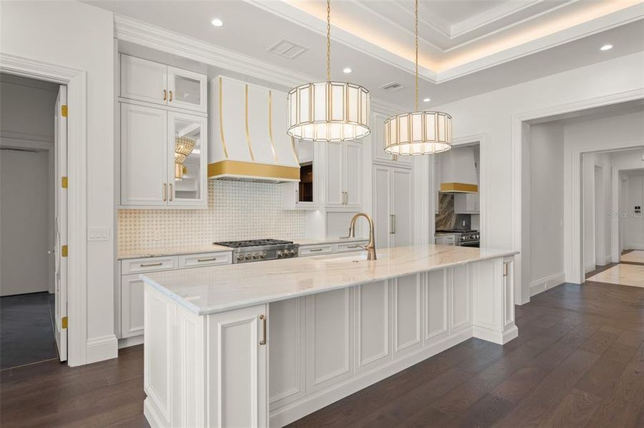 Furnished interior view inside a new home in , Windermere (Image 18).