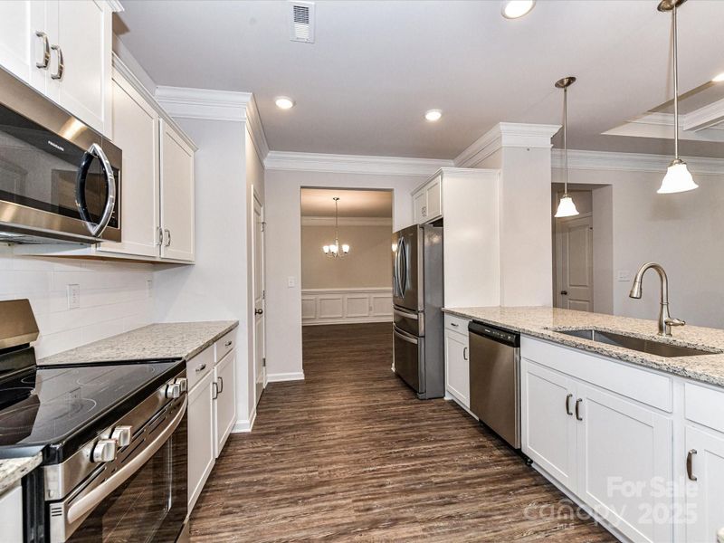 Furnished interior view inside a new home in , Midland (Image 12).