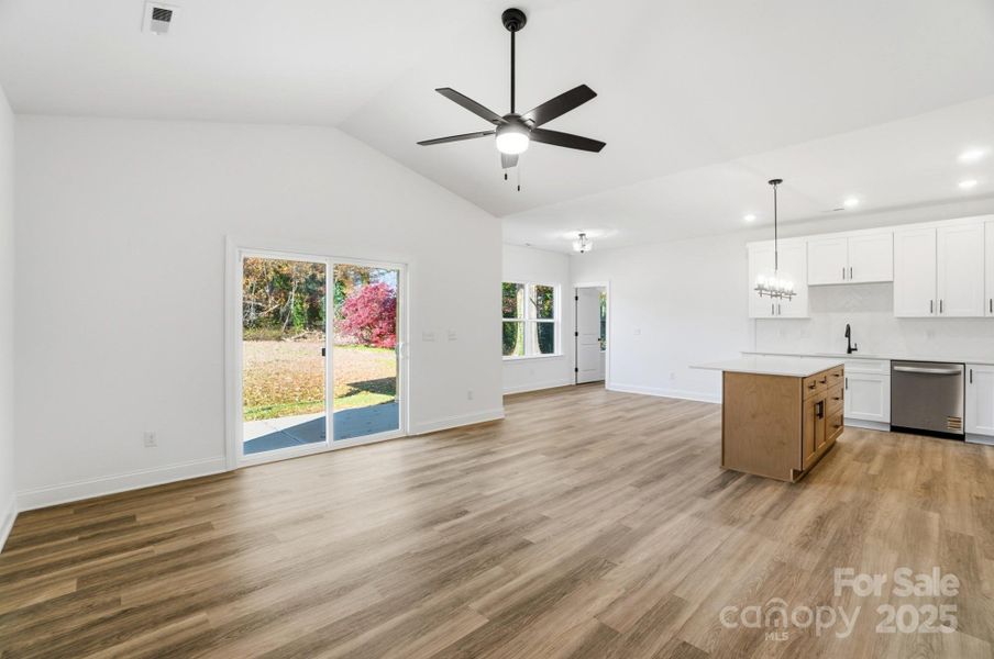 Spacious, unfurnished interior of a new home in , Cherryville (Image 10).