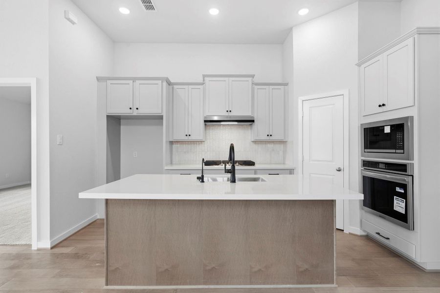 Furnished interior view inside a new home in Sienna 45', 50', Missouri City (Image 11).