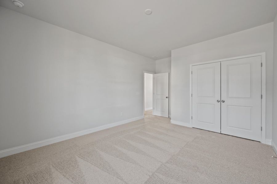 Spacious, unfurnished interior of a new home in Nexton, Summerville (Image 45).