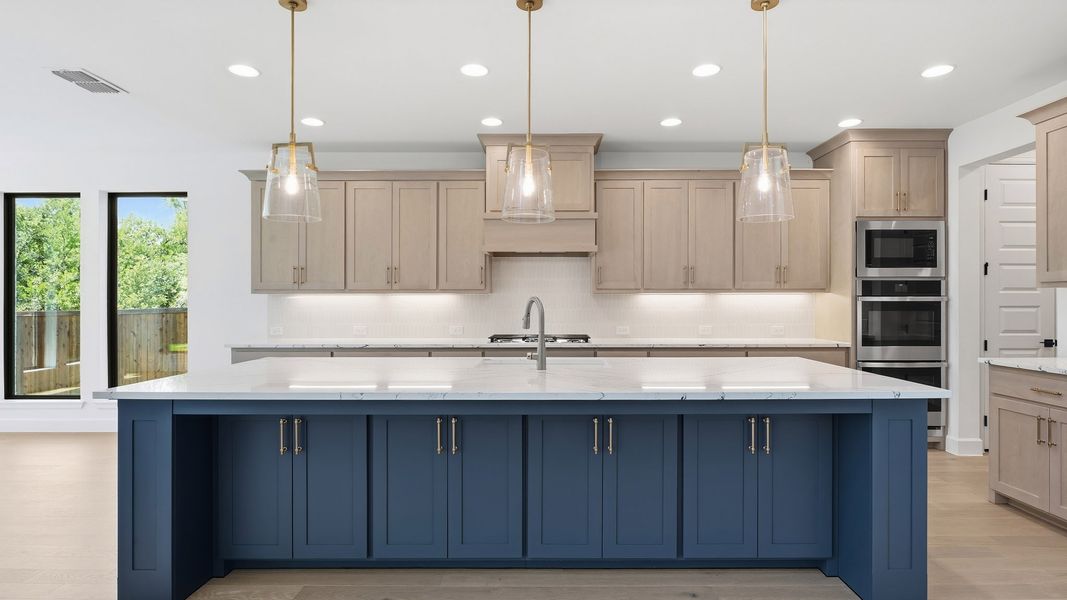 Furnished interior view inside a new home in Sonoma Verde, McLendon-Chisholm (Image 11).