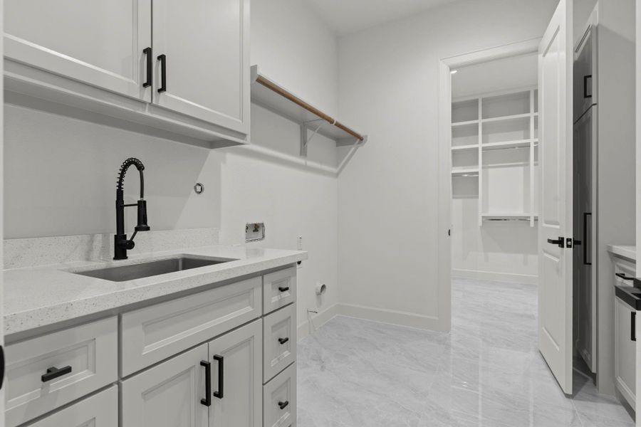 Furnished interior view inside a new home in , Dayton (Image 11).