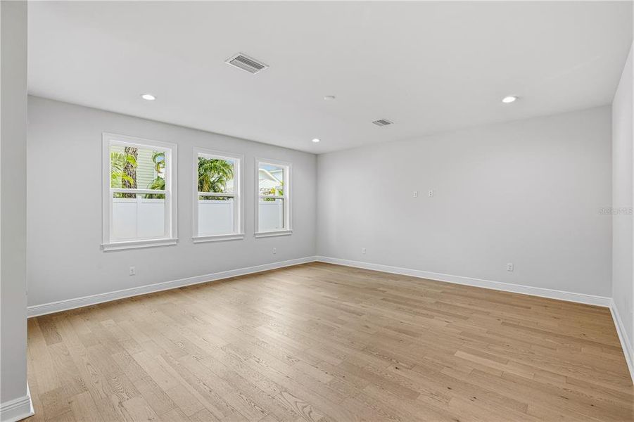 Spacious, unfurnished interior of a new home in , Tampa (Image 18). Spacious, unfurnished interior of a new home in , Tampa (Image 18).