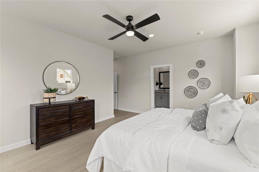 Furnished interior view inside a new home in The Tribute, The Colony (Image 16). Furnished interior view inside a new home in The Tribute, The Colony (Image 16).