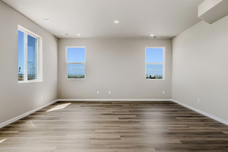 46418 Heritage Avenue, Bennett, CO.  - Slide 8