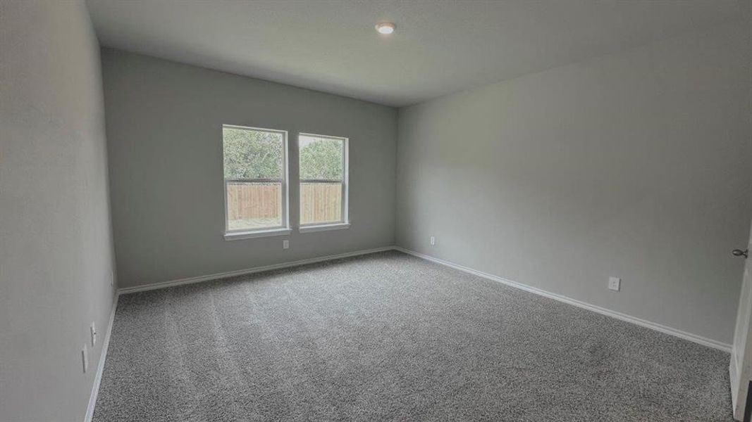 Spacious, unfurnished interior of a new home in Sunnycreek, Fort Worth (Image 12). Spacious, unfurnished interior of a new home in Sunnycreek, Fort Worth (Image 12).