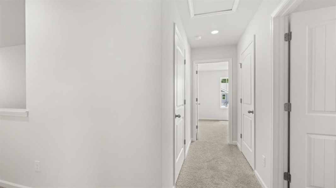 Spacious, unfurnished interior of a new home in Oconee Overlook, Gainesville (Image 38).