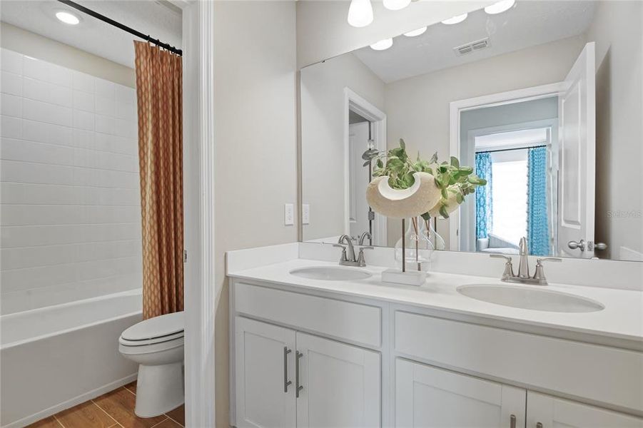 Furnished interior view inside a new home in Maple Ridge, Palmetto (Image 5).