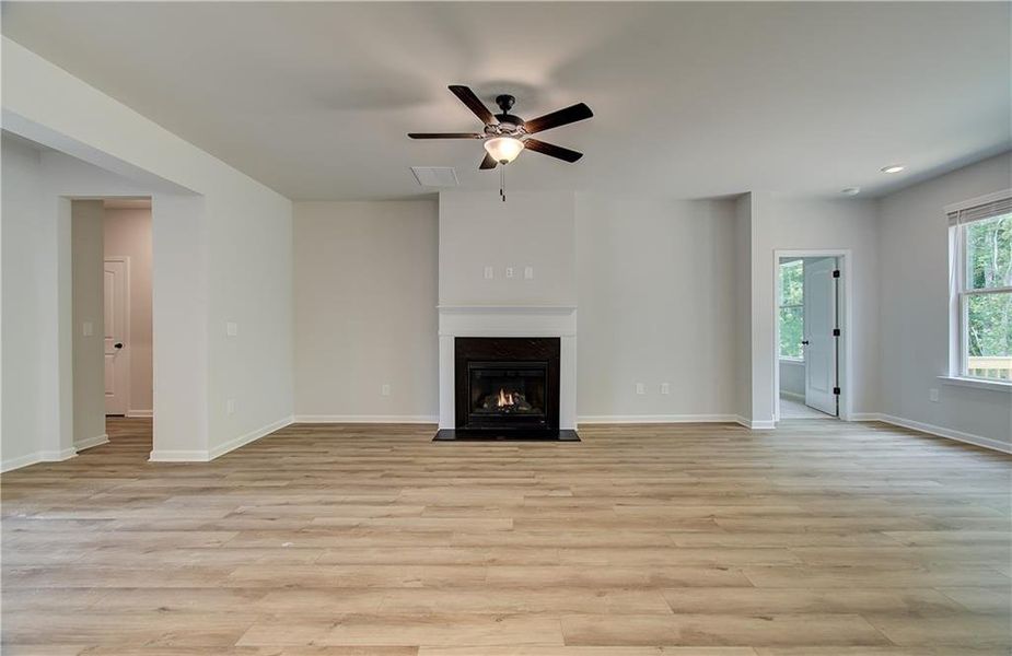 Spacious, unfurnished interior of a new home in Kingston, Locust Grove (Image 17).