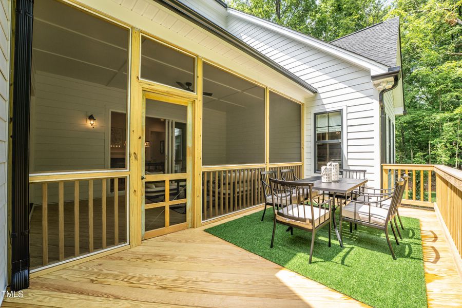 25. HHHunt Homes Crawford- Deck and scre