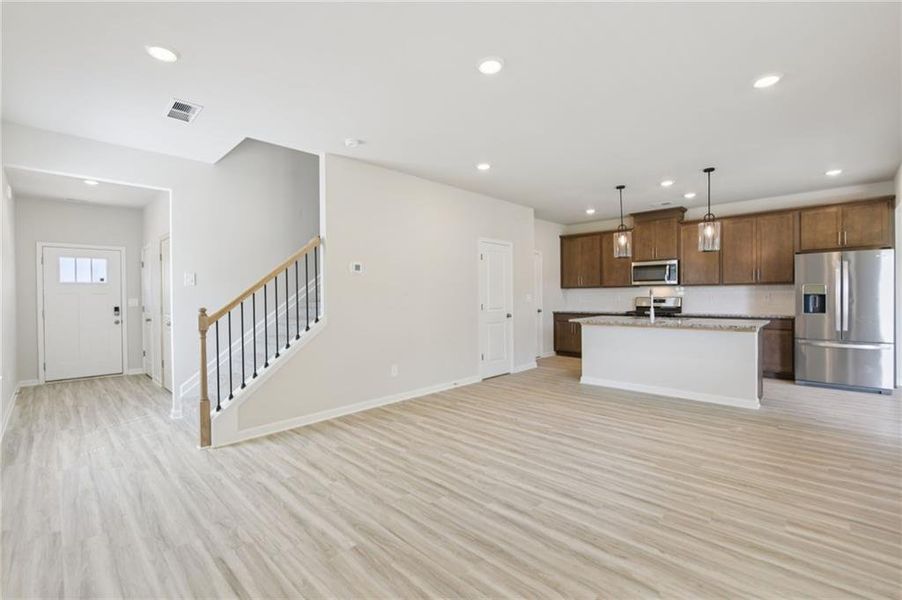 Spacious, unfurnished interior of a new home in Avalon - Reserve Series, Conyers (Image 20).
