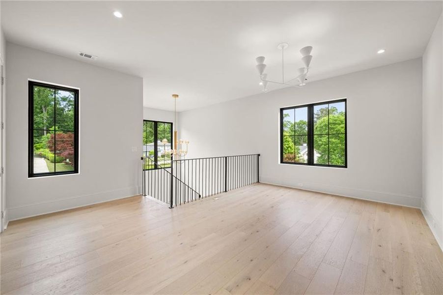 Spacious, unfurnished interior of a new home in , Atlanta (Image 20).