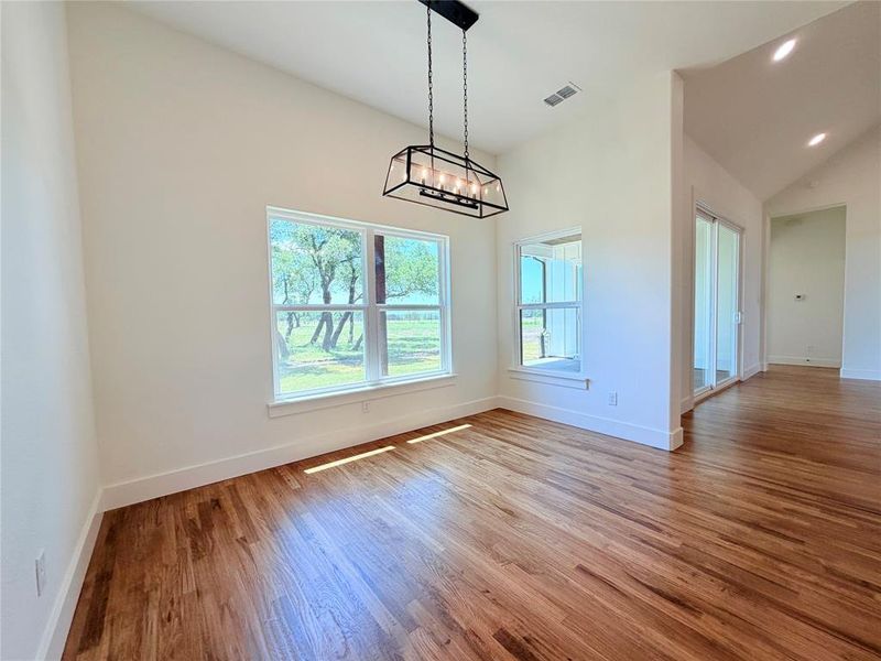 Spacious, unfurnished interior of a new home in , Weatherford (Image 21).