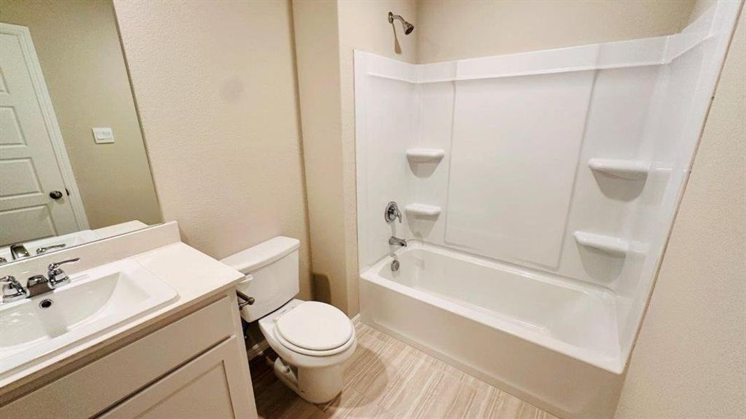 Furnished interior view inside a new home in Orchard Village, Fort Worth (Image 5). Furnished interior view inside a new home in Orchard Village, Fort Worth (Image 5).