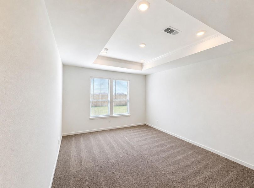 Spacious, unfurnished interior of a new home in River Ranch, Dayton (Image 14).