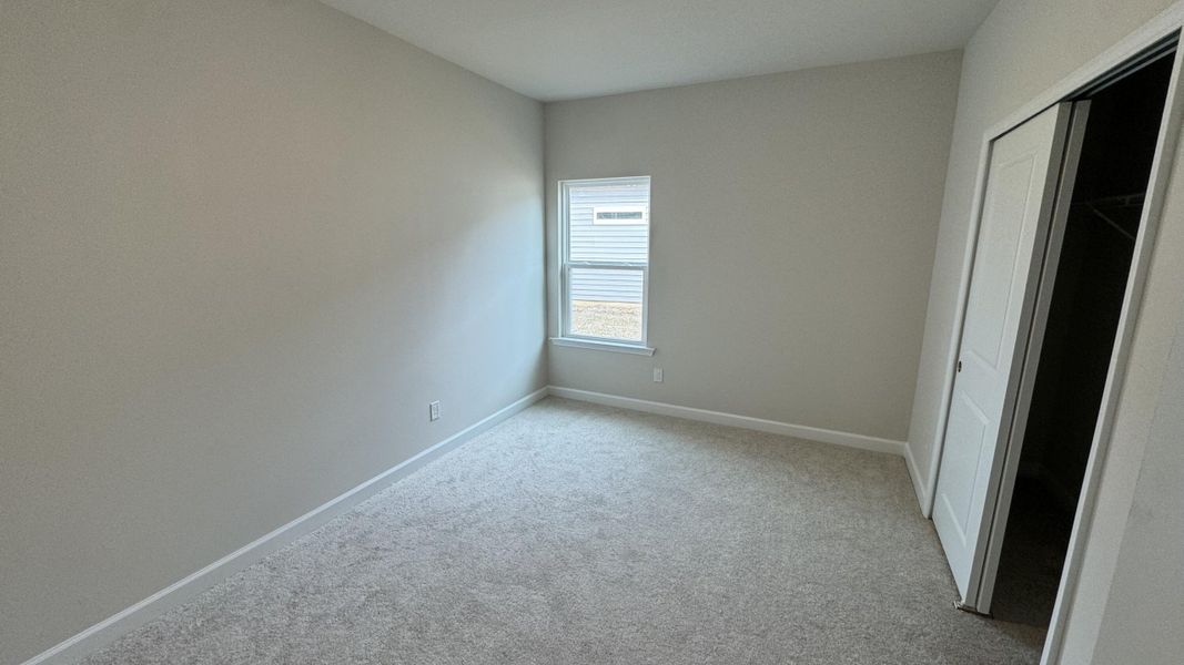 Spacious, unfurnished interior of a new home in , Summerville (Image 15).